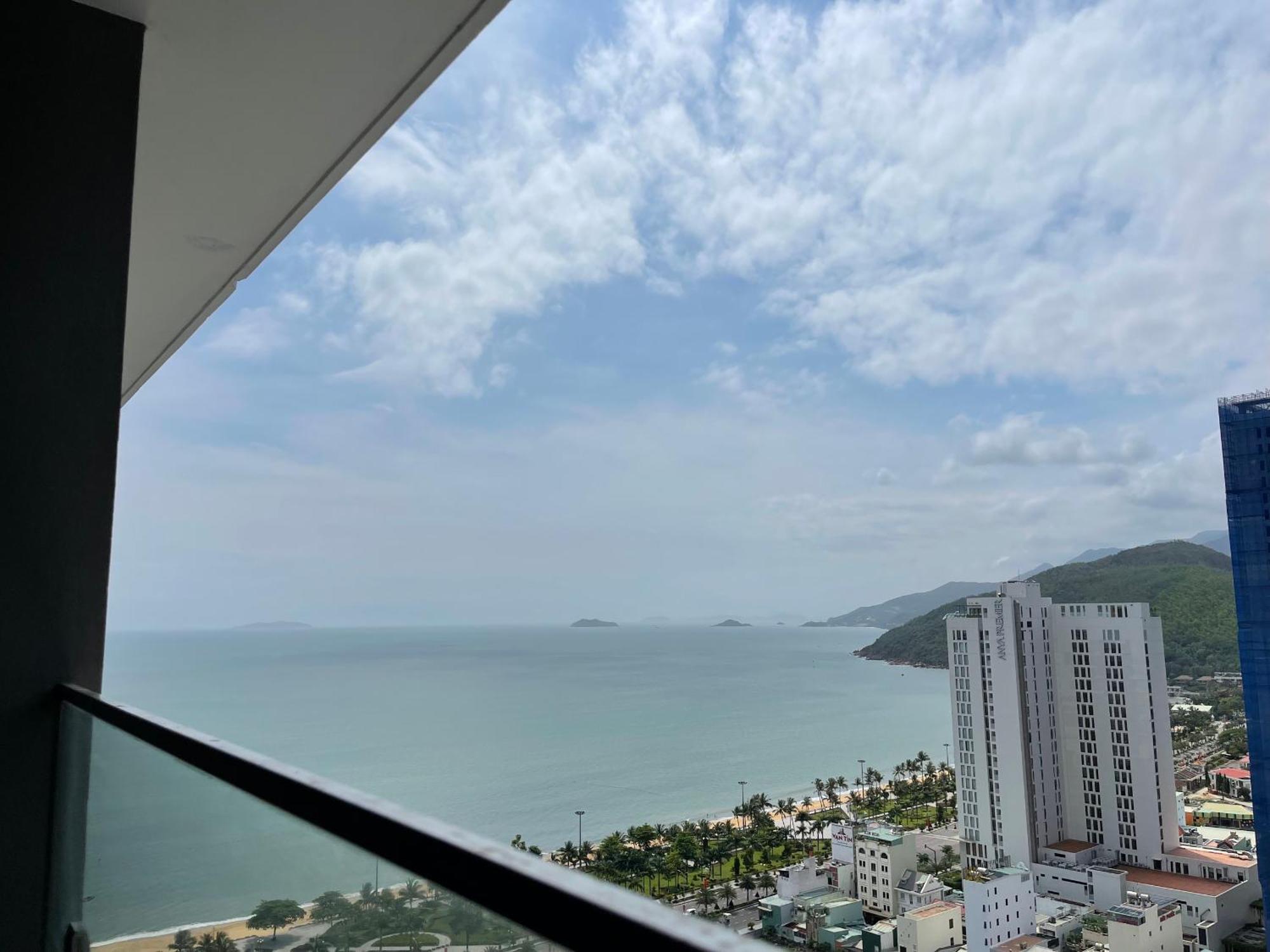 Flc Sea Tower Quy Nhon Seaview Condotel Exterior foto